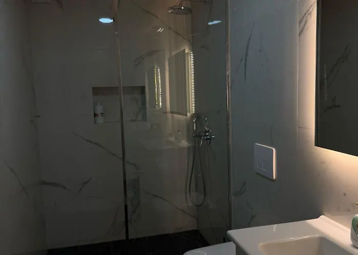 Djakbe מלון Linze